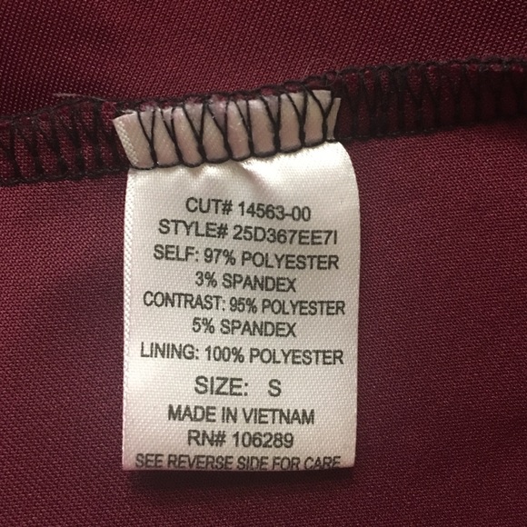 Sweetheart/illusion neckline dress - size small - Picture 7 of 7